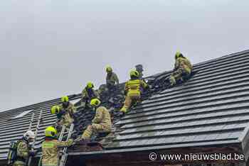 Woning getroffen door dakbrand in Kobbegem