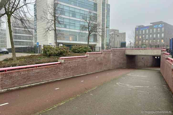 Regenboogkunstwerk in fietstunnel Purmerend verwijderd na herhaaldelijke vernieling