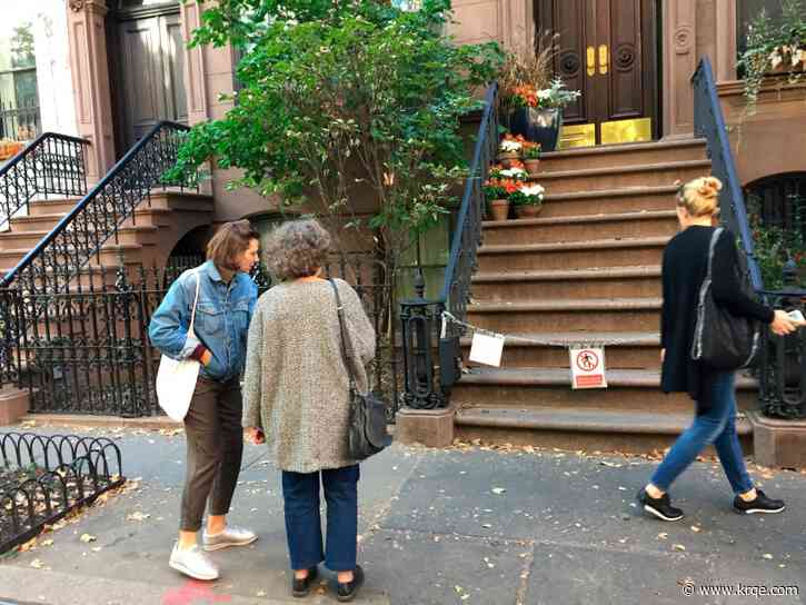'Very obsessed': 'Sex and the City' brownstone in NYC now getting a gate