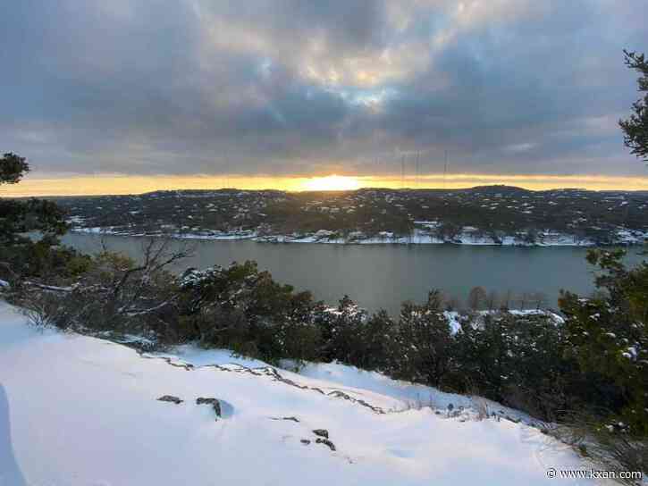 How do different snowfall types and their durations vary?