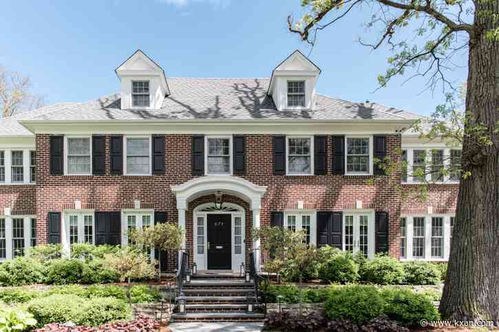 PHOTOS: 'Home Alone' house in Illinois sells for $250K over asking price