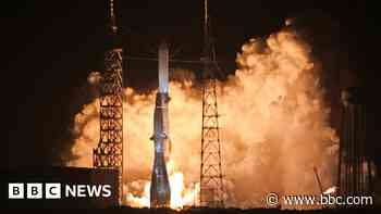 Rocket launch challenges Elon Musk's space dominance