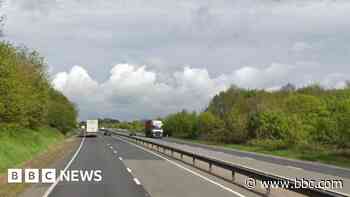 Dual carriageway shut after crash