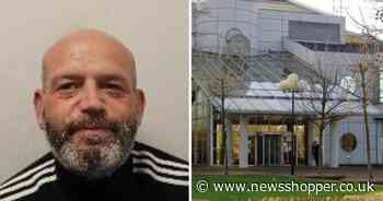 Bexley dad tells girl, 14, he would buy her sexy underwear in creepy messages