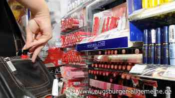 Polizei bringt aggressive Ladendiebin ins Krankenhaus