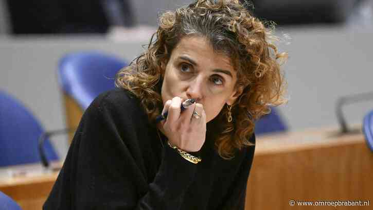 Minister wil er niet aan: vervoer van gevaarlijke stoffen over spoor blijft