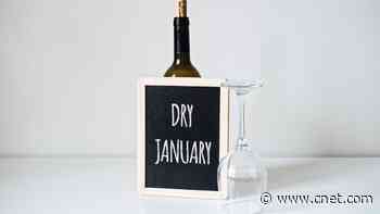 Stick to Dry January Like a Pro With These 8 Expert-Approved Tips