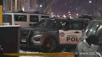 Video shows dramatic Toronto police ramming of alleged stolen Hummer