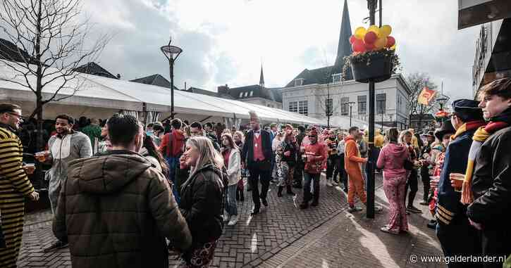 Carnavalisten betalen dit jaar in Zevenaar entree voor het frühshoppen: ‘Anders was er geen feest’