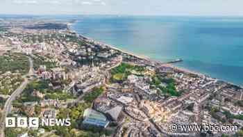 Council opts to 'look west' for devolution bid