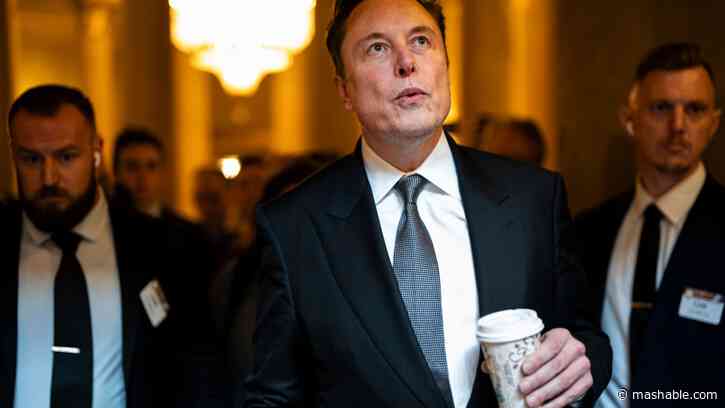 SpaceX Starship explosion forced FAA to divert flights to avoid debris