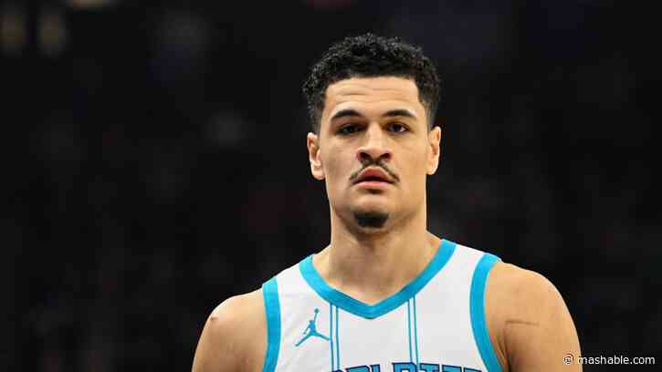 How to watch  Chicago Bulls vs. Charlotte Hornets online