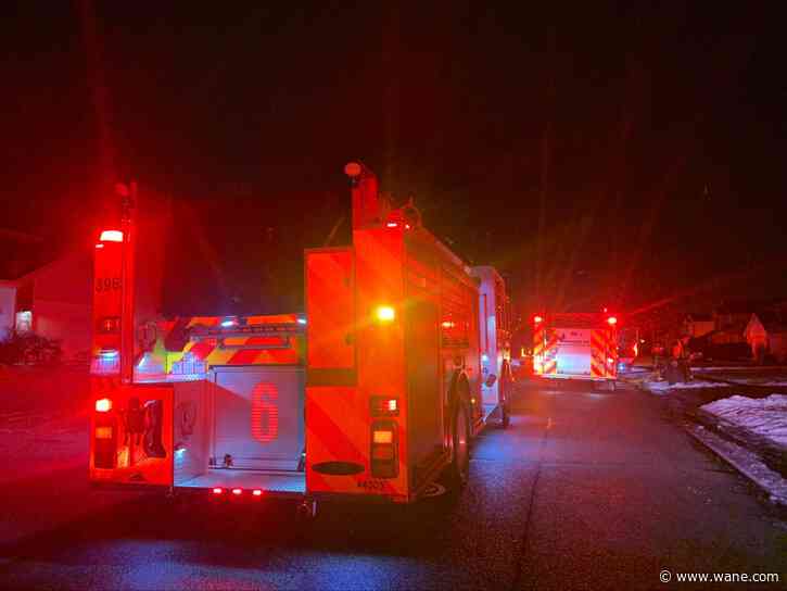 Family self-evacuates in early morning fire