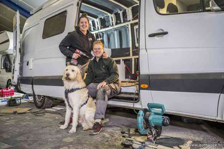 Sanne en Femke bouwden hun eigen camper, want een nieuwe is te duur