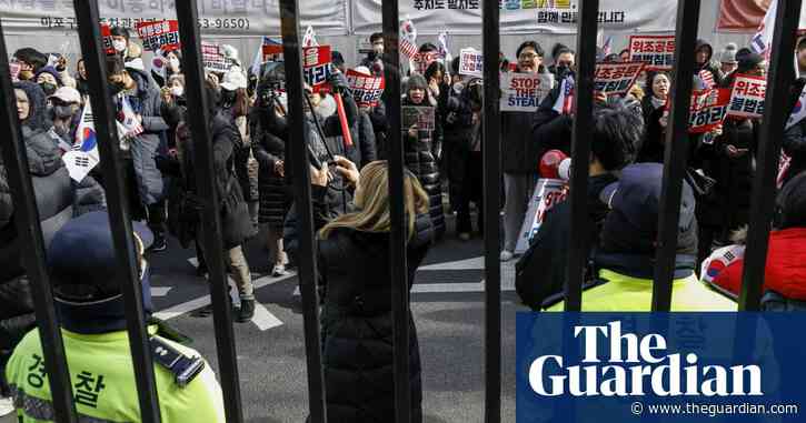 Impeached South Korean president argues for his release from custody