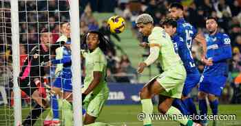 De Jong valt in tweede helft in tegen Getafe, Atalanta op gelijke hoogte in topper tegen Napoli