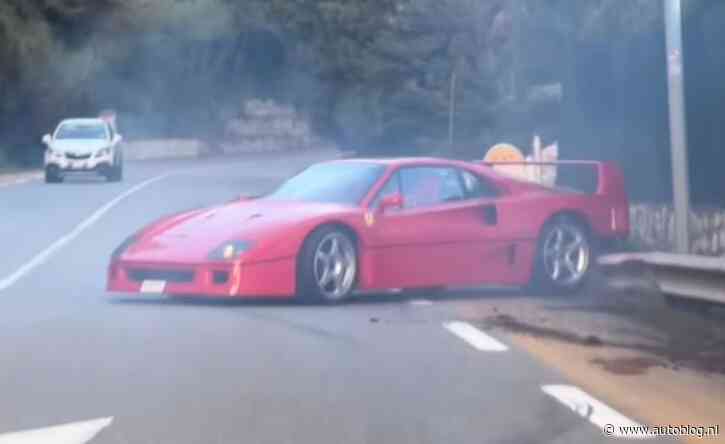 Video: Ook Ferrari F40 van Lando Norris crasht