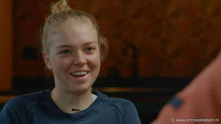 Veldrijdster Fem van Empel wint in Benidorm, Marianne Vos vierde