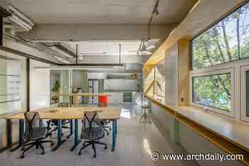 Health & Beauty Office Space / Shang Interior Architects