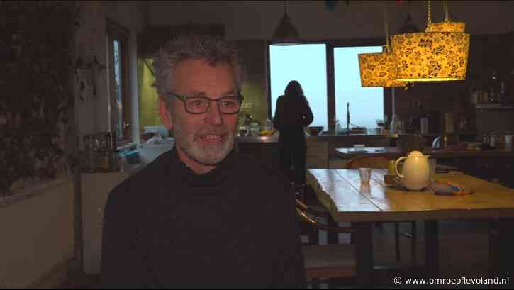 Zeewolde - Boer uit Zeewolde wordt rijk door zijn land weg te geven