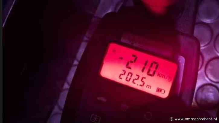 Met 200 kilometer per uur over de snelweg: rijbewijs kwijt en taakstraf