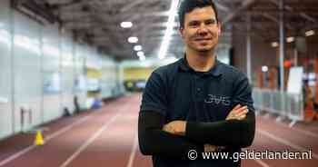 Een maand zonder drank? Probeer eens 30 dagen zonder klagen: ‘Je voelt je lichter en gelukkiger’