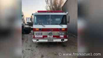 Fake FFs roll up to L.A. wildfire evacuation zone in phony engine, get arrested, deputies say