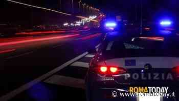 Incidente sul raccordo: cade a bordo di una moto rubata. Morto 43enne