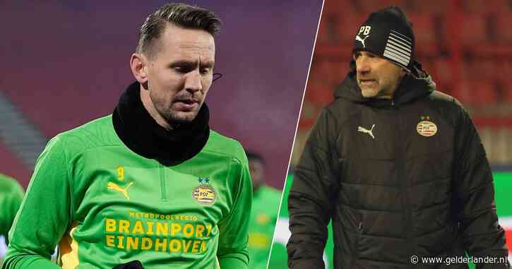 Crisis, wak, ijstijd? Bosz wil er allemaal niks van weten in Belgrado: ‘Moeten met lef en durf aan de bal spelen’