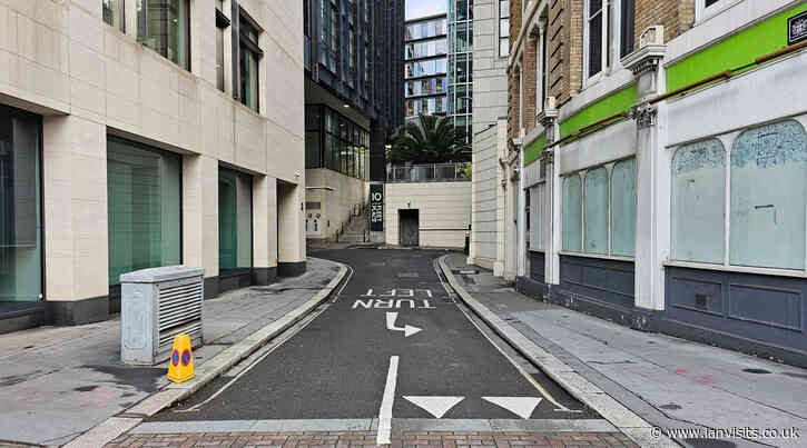 London’s Alleys: Old Seacoal Lane, EC4