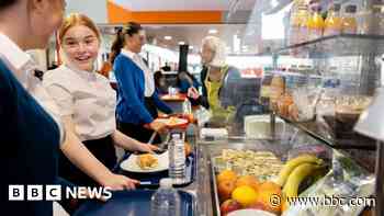 Free school meals 'would tackle child poverty'