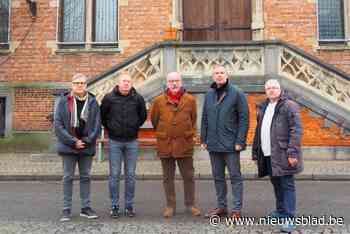 Koper gevonden voor oud gemeentehuis, maar oppositie gaat niet akkoord met verkoop: “Gemiste kans”