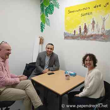 Tweede Kamerlid Don Ceder bezoekt vluchtelingenopvang