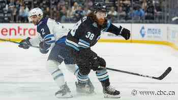 Utah Hockey Club builds 4-0 lead before downing Winnipeg Jets 5-2