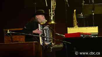 Garth Hudson, The Band's quirky and beloved musical jackknife, dead at 87