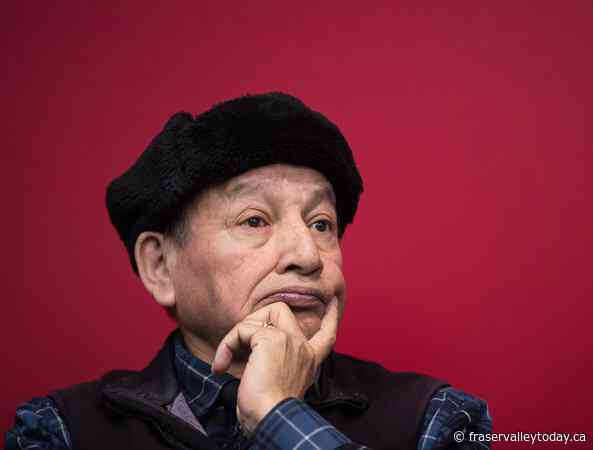 B.C. First Nations leader reverses stance on Northern Gateway pipeline after Trump