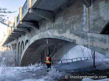 Five things to know about encampment fire that shut down University Bridge