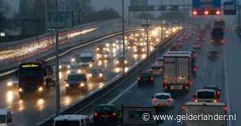 Nieuwe campagne om spits te mijden gaat niet werken: ‘Als je laat thuiskomt, zie je je kinderen niet’