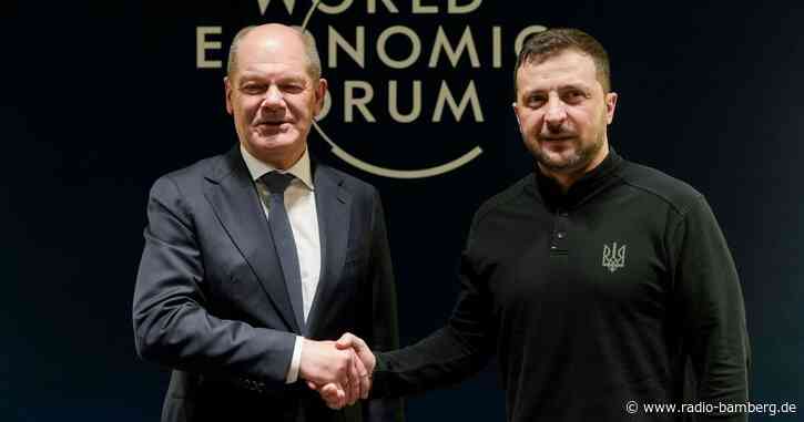Selenskyj dankt Scholz in Davos für Hilfe bei Flugabwehr