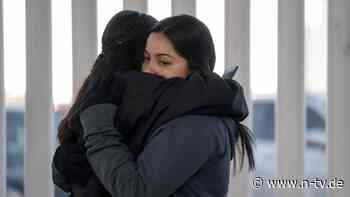 Demokraten helfen kräftig mit: Trump verordnet volle Härte gegen Migranten und Kinder