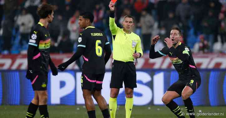 LIVE Champions League | Toch nog zorgen voor PSV? Flamingo moet vlak na rust met rood naar de kant