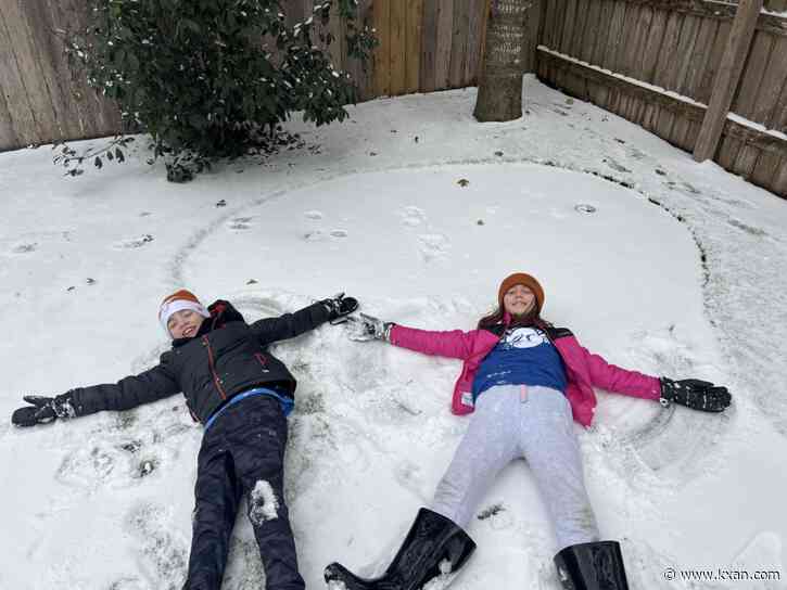 PHOTOS: Kids enjoying a rare snow day across Central Texas