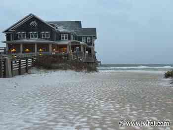 Photos: Let it snow! Flakes begin to fall across Coastal NC ❄️