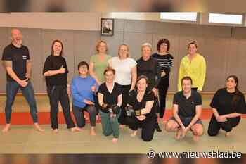 Gemeentepersoneel volgt cursus zelfverdediging: “De laatste tijd worden ze steeds meer geconfronteerd met agressie”