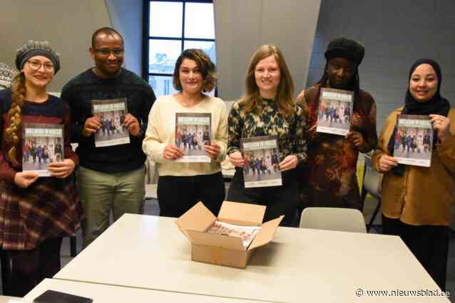 Anderstalige Hallenaren maken magazine over Halle in het Nederlands: “Dit traject heeft ons meer zelfvertrouwen gegeven om Nederlands te praten”