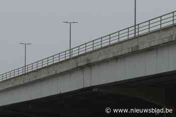 Experten waarschuwen: viaduct A12 in Wilrijk is afgeleefd en zit met betonrot