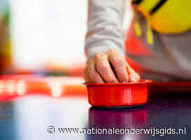 Internationale studenten uit Groningen laten ouderen tijdens sportdag bewegen