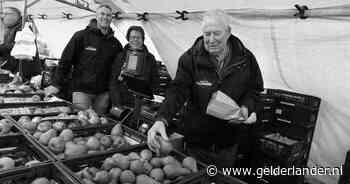 Marktkoopman Harry (76) overlijdt tijdens vakantie in Oostenrijk: ‘Hij leefde voor zijn klanten’