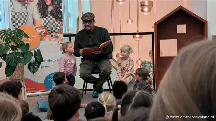 Almere - Jörgen Raymann: 'Niets mooier dan voorlezen aan kinderen'