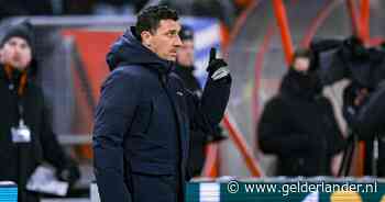 Trainer AZ heeft veel respect voor opponent AS Roma: ‘Ranieri zat al in het vak toen ik 2 jaar was’